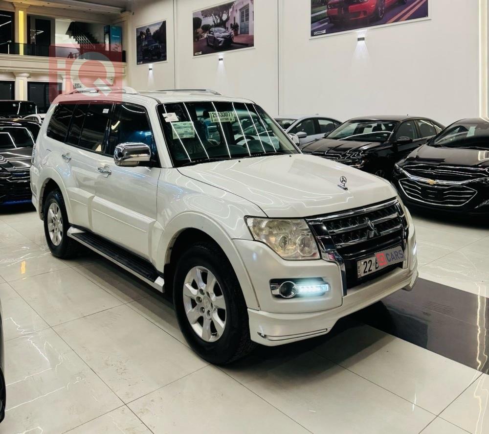 ميتسوبيشي باجيرو